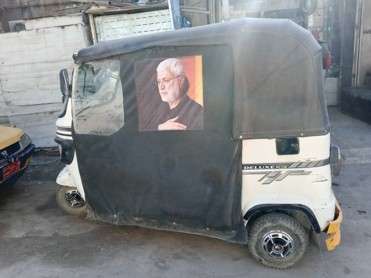 تكتك موديل 21طالعه بل 22رقم وسنويه انكليزي المكان بغداد ابو دشير الاستفسار الاتصال  على الرقم ***********
