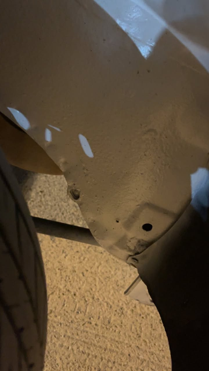 السلام عليكم سايبه موديل ١١ رقم نجف إنكليزي بيها الباب الوره العبري صبغ والدواير صبغ بس مكينه وكير برايد شواصي كفاله الهزه ماصاقطه تبريد معوز غاز السعر ٣٥ بيها مجال قليل الشراي يتصل علي الرقم العنوان نجف ***********
