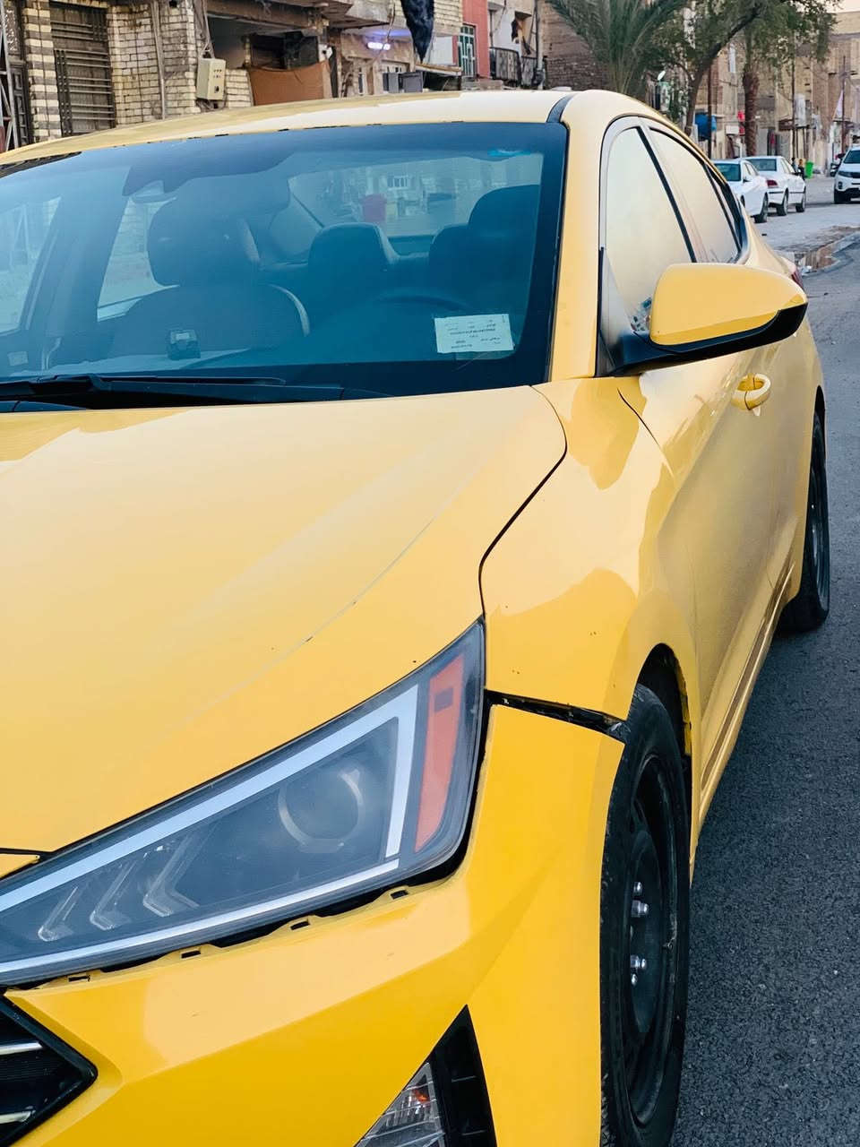 سلام عليكم هونداي النترة موديد 2020 كير ومحرك  وشاصي ولغودة مكفول السيارة جاهزة صور الحادث بل منشور السعر ١٤٢ وبيهة مجال ***********
