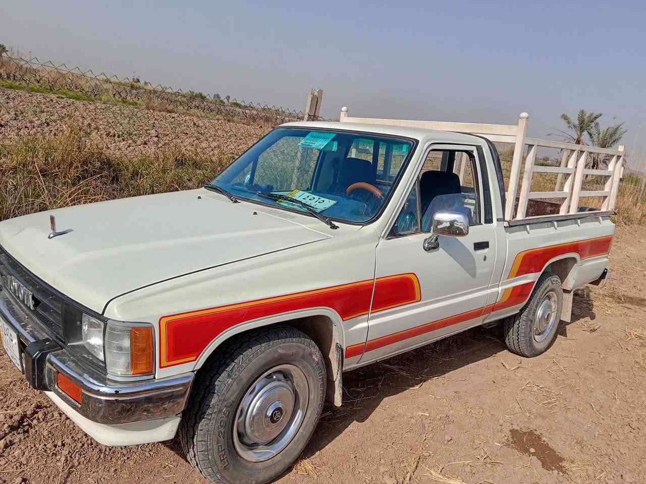 سلام عليكم السيارة للبيع مكاني الحردانيه المحرك نضيف لاتنقيص ولا تبخير السعر 55 وبيها مجال هاذه رقمي ***********
