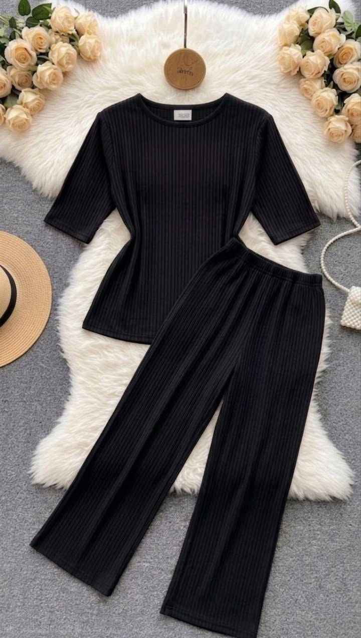 تراك نسائي تركي قياس خاص 🇹🇷
الخامة: فانيلا محززة، زبدة باردة وناعمة 🔥
طول البدي شرعي 85 سنتيمتر
المقاسات: 50، 52، 54، 56
تلبس من وزن 100 إلى 150 كيلوجرام
تتوفر بألوان مميزة وجميلة 😱
أسعار مناسبة، ونحن نعمل لإرضاء الزبون وأن تكون أسعارنا مدروسة.
سعر درزن كامل 90 الف 
سعر المفرد 15 الف


**إذا كنت صاحب هذا الإعلان وتريد حذفه لأي سبب، رجاءا أرسل رسالة إلى الدعم الفني**