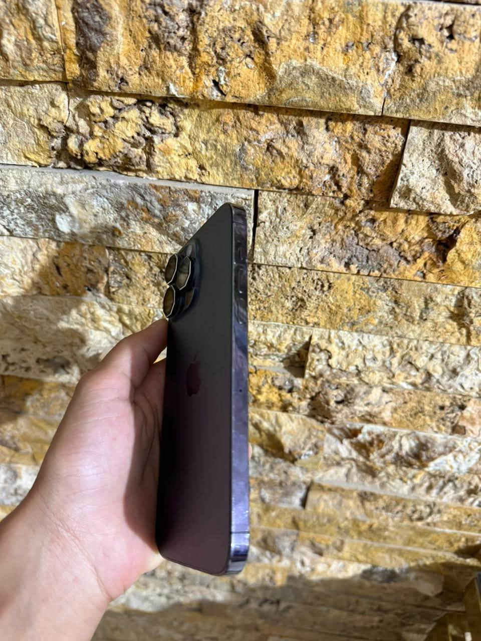حبايب ايفون 14 برو ماكس
مبدل بطاريه وشاشه اصليات
للبيع او مراوس ب 13 برو ماكس بلادي
***********
