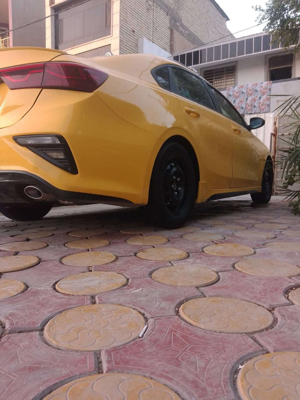 سلام عليكم شباب فورتي 21 جيتي لاين نص فول.  

سياره خير من الله مكينه كير مكفولات.  سياره ماشيه 68االف 

حادثه بنيد وجاملق مامي بدون شاصي أو لغد 

***********

تفاصيل اكثر. اتصل. وخادم.
