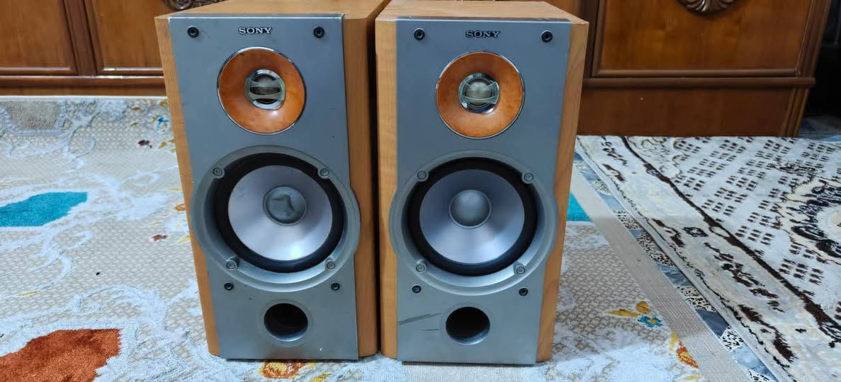 سلام عليكم  سماعات  سوني  إرتفاع 40 وعرض 20 سعر للبيع  60 مع التوصيل


**إذا كنت صاحب هذا الإعلان وتريد حذفه لأي سبب، رجاءا أرسل رسالة إلى الدعم الفني**