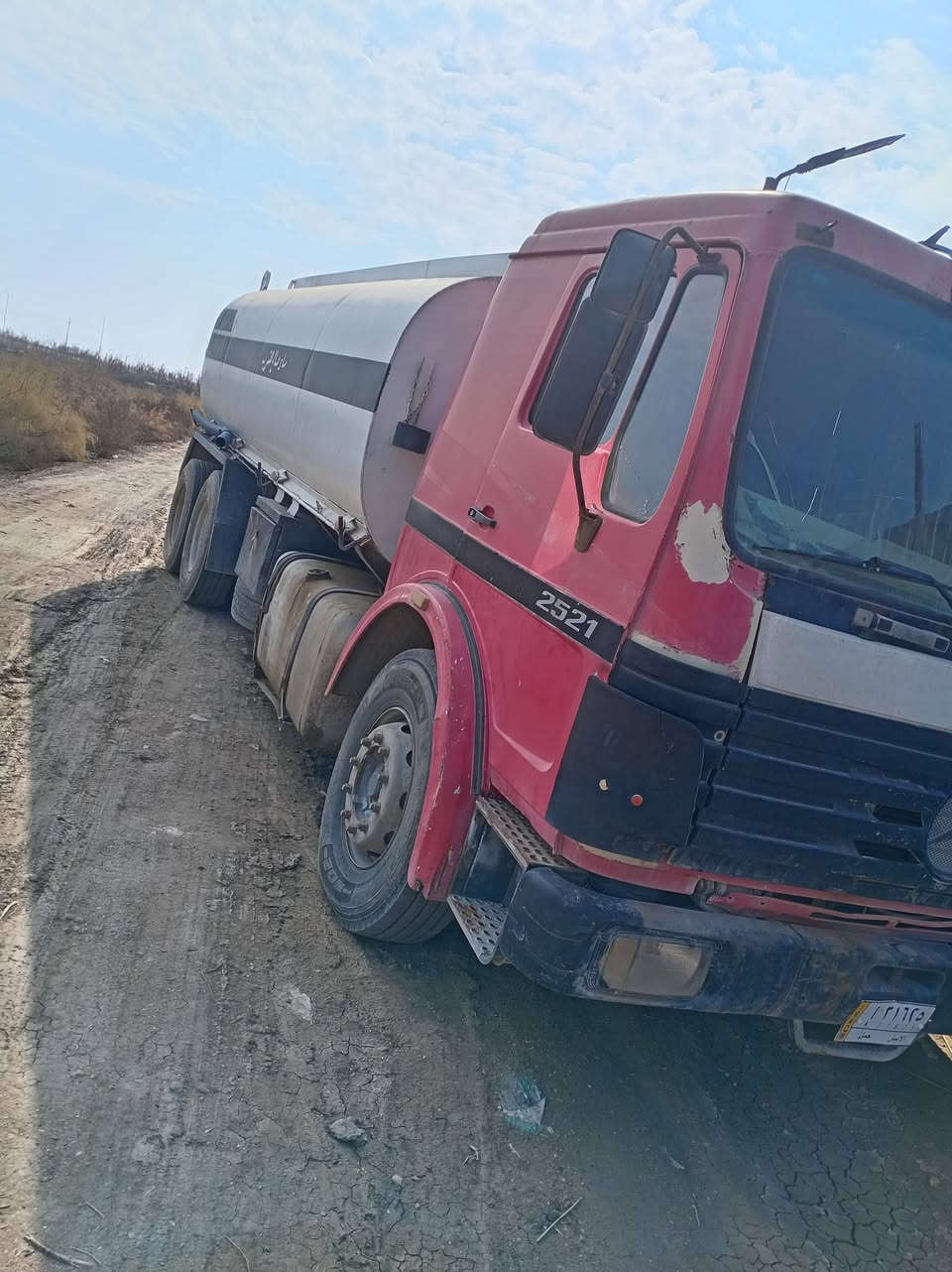 دنكر لبيع كرواتي رقم نبارمكفوله تخم تاير كير محرك  وشاصي مكفول *********** مكاني بغد
