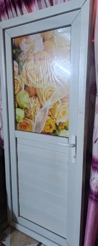 باب حمام • باب جديد • باب غير مستخدم • ابواب حمامات • ابواب