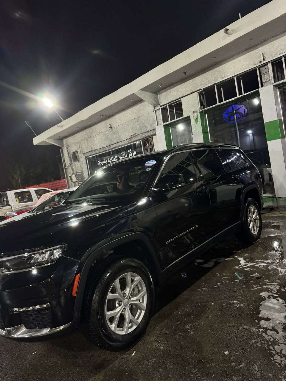 جيب لاريدو 2023 وارد أمريكي مكينه 6 
حادثه چاملغ وبنيد وبيه ملاحضات قليله 
مرقم وكامل اربيل مكاني البصره شط العرب 
السعر 263 وبيه مجال السياره ماشيه 18 الف 
***********
