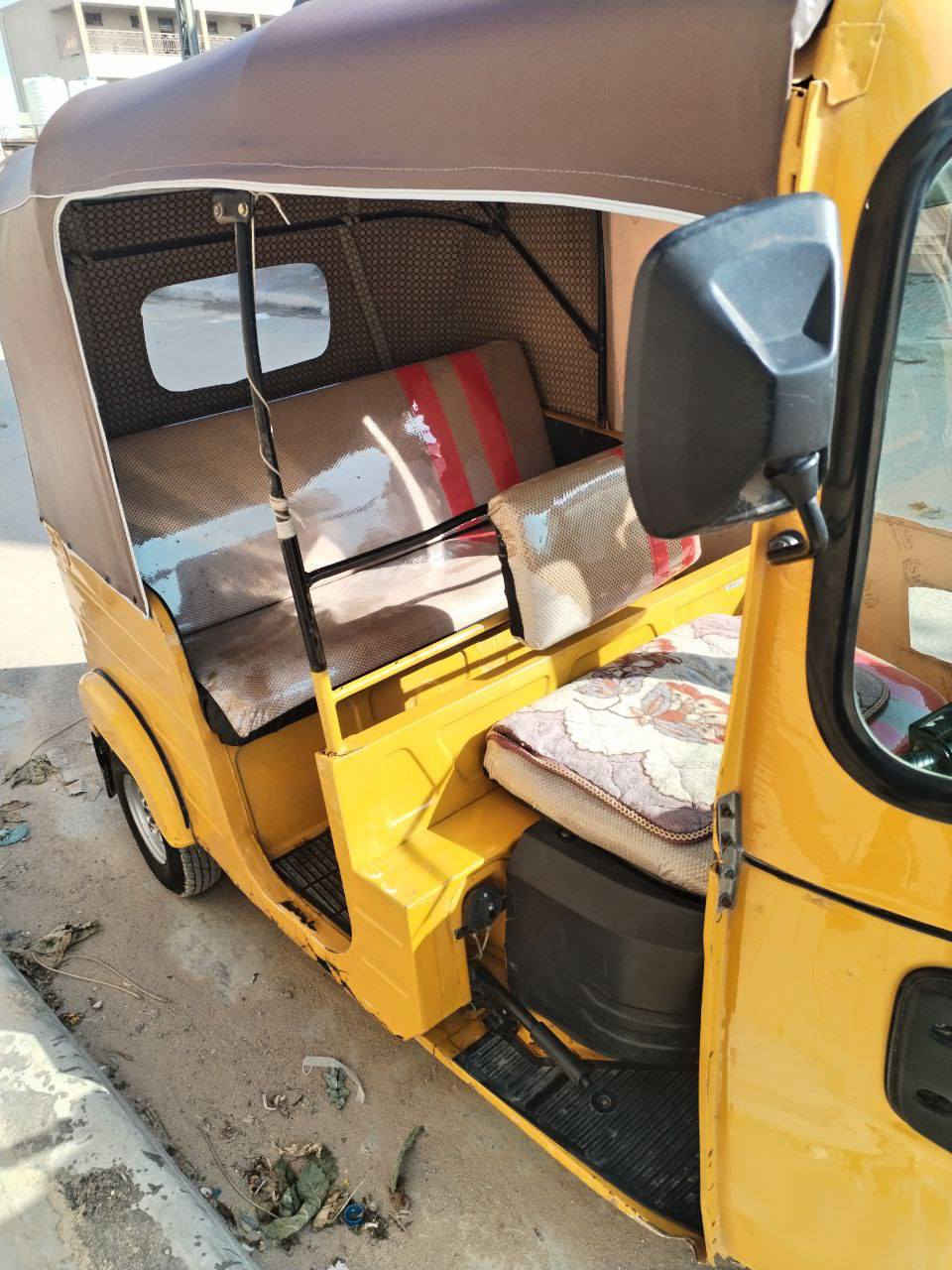 تكتك للبيع موديل 2020 مرقمه رقم وسنويه كربلاء  
مكان كربلاء  سعر 6 ونص وبيها مجال


**إذا كنت صاحب هذا الإعلان وتريد حذفه لأي سبب، رجاءا أرسل رسالة إلى الدعم الفني**