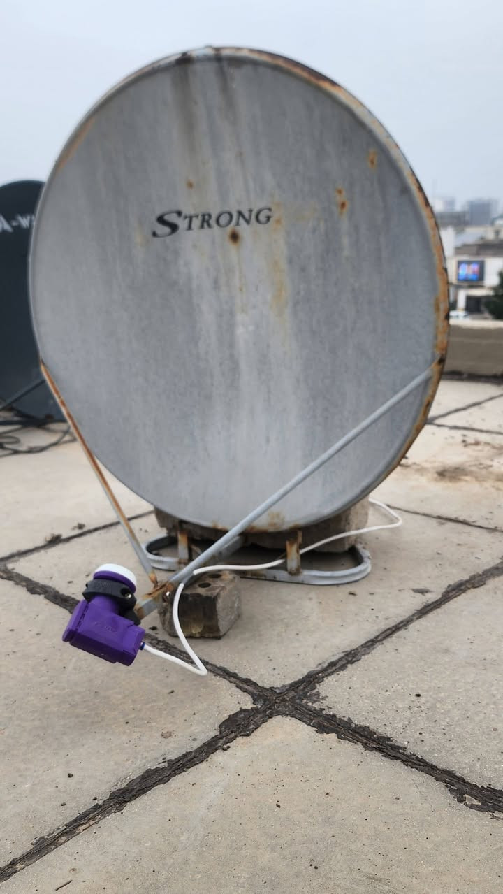 سلام عليكم ورحمه الله وبركاته 🙋‍♂️
اليوم جان عدنه تنصيب في منطقة حي حطين حي الجامعه ع قمر نيل سات و والاشارة جيده جدا ✅️
تنصيب الصحون الأرضية والجدارية وشبكات الارضية 📡📡📡
لكافة الأقمار الغربية والشرقية 🛰🛰🛰
تنصيب كافة التلفزيونات البلازما 🖥🖥🖥 
نعمل لبعض من المناطق 
العامرية 👈🏼 الخضراء 👈🏼 غزالية 👈🏼 حي الجامعة 👈🏼 حي العدل 👈🏼 حي الجهاد 👈🏼 حي العامل 👈🏼 حي العباس 👈🏼 حي الحسين 👈🏼 حي الأطباء 👈🏼 الملحانية 👈🏼 الرفاق 👈🏼 الأساتذة 👈🏼 الشارقة 👈🏼 المسائلة والعدالة 
اتصل و تدلل 
رقم الموبايل : ***********
