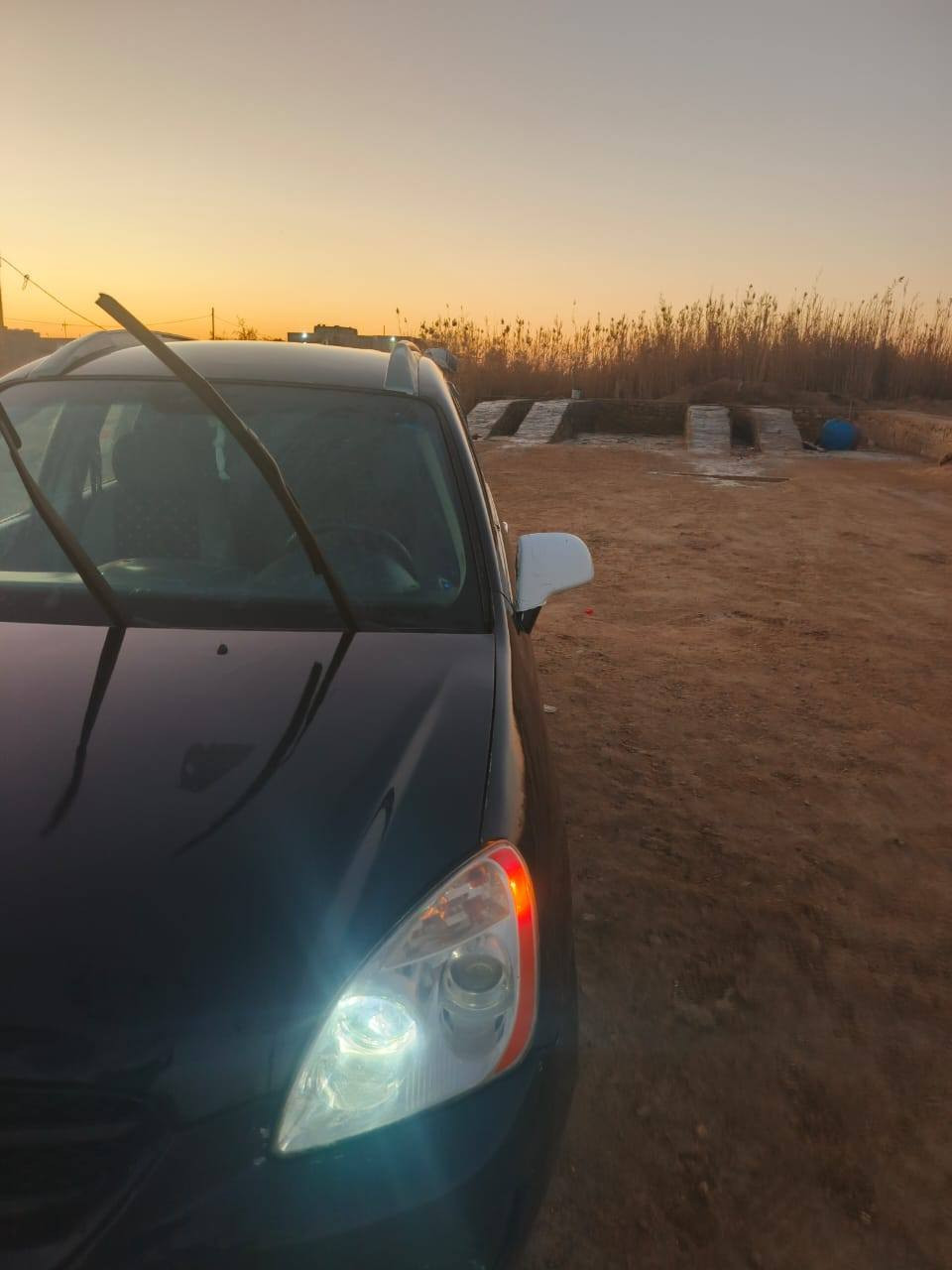 7راكب  سلام عليكم كيا راندو موديل 2007 6سلندر محرك 2700 رقم بغداد دولي بيه جاملق فقط بدون  مكان السياره السماوه    جديده السياره نضيفه كلش دواخل تبريد تخم تايرات مكينه كير كلهه شرط وجاهز للمداور سعرهه 85متوازي حيل على بيعتهه والشراي يشلع عيوني.  رجاٱ المو شراي لايتصل ولا يعلق السياره حيل نضيفه ماشيه 100.     *********** سياره جديده جديده
