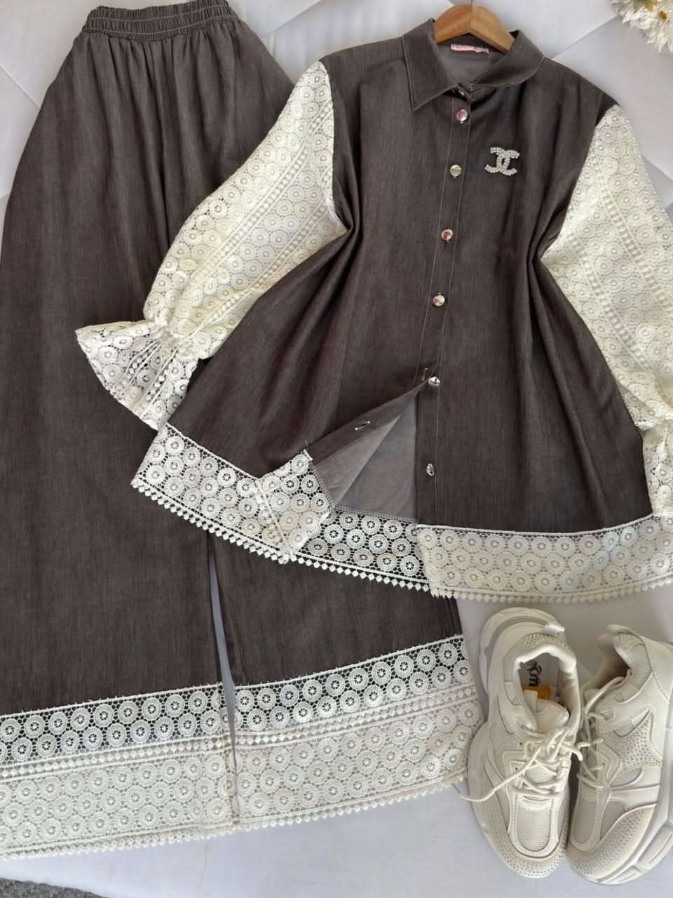 اللهم ارزقنا رزقًا حلالًا طيبًا مباركًا فيه وارزق الجميع من واسع فضلك 🤍🌙

موديلات أزياء الأميرات غير 👑✨
وبمناسبة رمضان والعيد حبينا نفرحكم بأجمل موديلاتنا المميزة 💫

اختيارات أنيقة تناسب كل أميرة تحب الذوق الراقي والكشخة 🌸
موديلاتنا تجمع بين الفخامة والراحة باللبس حتى تكون إطلالتكم أجمل بهالأيام المباركة.

خلي إطلالتج بالعيد ورمضان غير مع أزياء الأميرات 🤍✨
:
#ازياء_الاميرات #رمضان #العيد #موديلات_العيد #ملابس_نسائية موضة_العراق اطلاله_انيقه كشخه ترند تسوق_اونلاين توصيل بنات_العراق عروض_ملابس لوك_كيوت موضة_البنات


**إذا كنت صاحب هذا الإعلان وتريد حذفه لأي سبب، رجاءا أرسل رسالة إلى الدعم الفني**