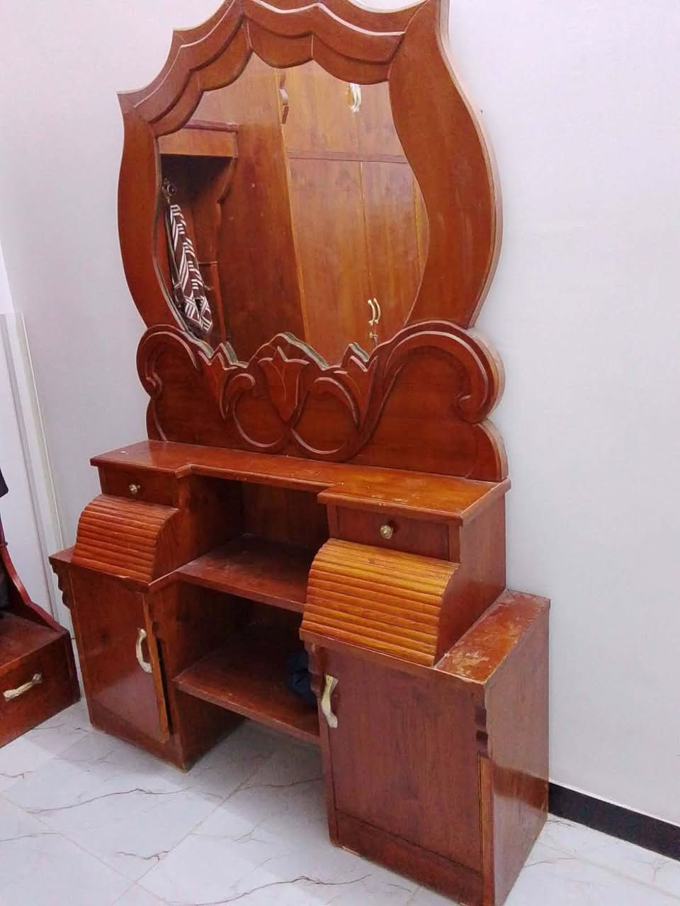 غرفة أخشاب كامله مع زاويه مع السرير موجود ب550بيها مجال


**إذا كنت صاحب هذا الإعلان وتريد حذفه لأي سبب، رجاءا أرسل رسالة إلى الدعم الفني**