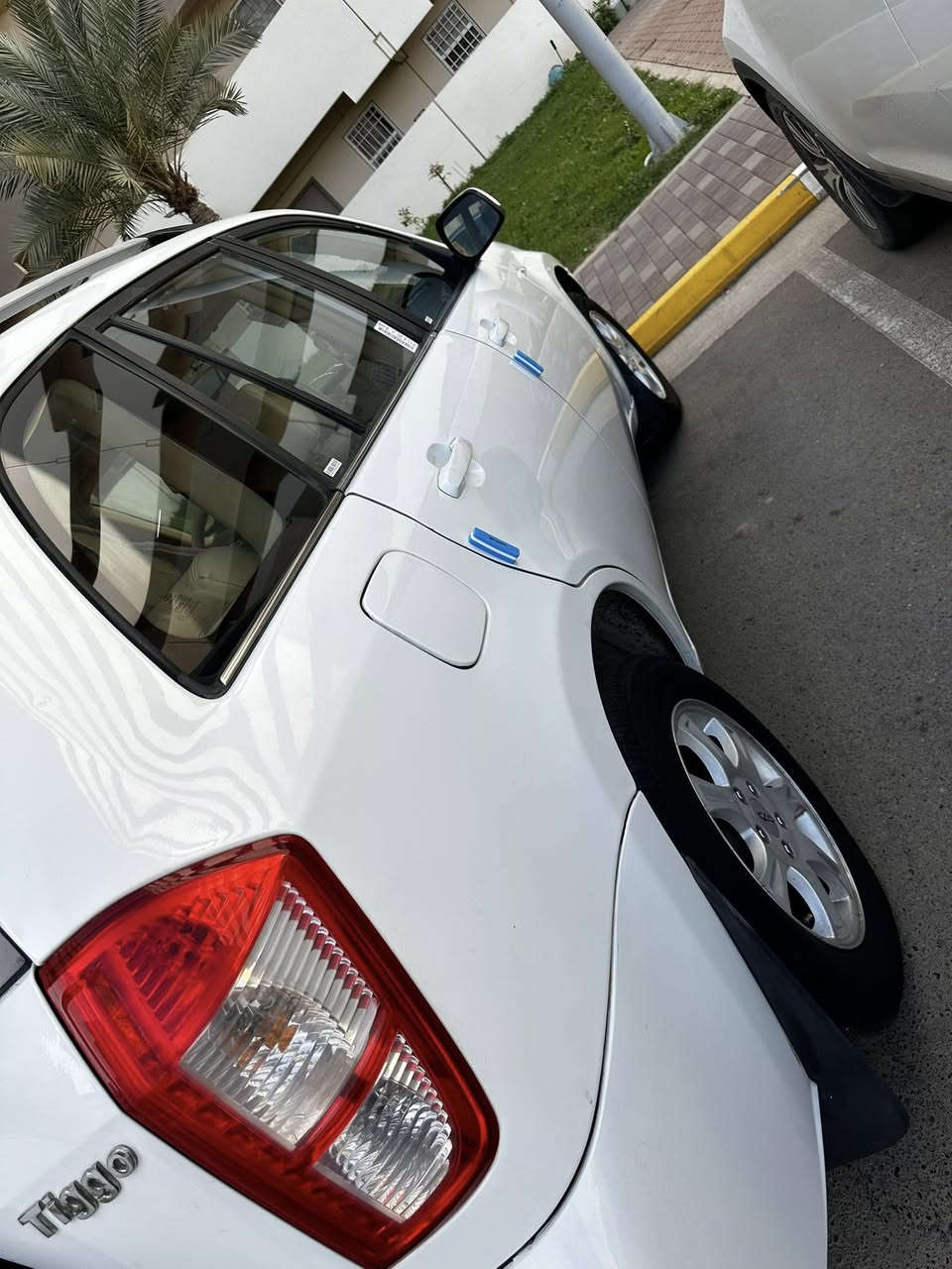 سلام عليكم تيكو 2013ماشيه 69الف السياره مكفوله كفاله عامه كير ومكينه عل شركه مكينه خير من الله صدر امامي خلفي 80% تخم تاير باتري جديد تبريد ثلج شاشه وكامره السياره رقم جديد وهزه جديده بسمي تحويل ثاني يوم السنويه 2029 مكاني بغداد مجمع بسمايه السعر 68وبيهه مجال رقمي ***********
