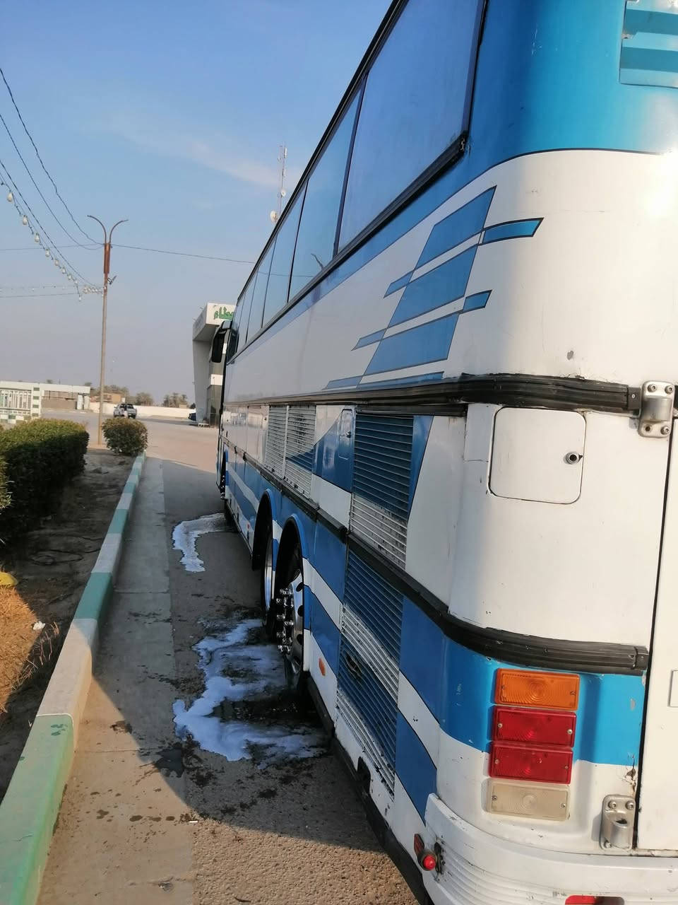 السلام عليكم  للبيع او مراوس بسياره زغيرة ستره تسعيني جاهزة للعمل مكان بابل التفاصيل أكثر اتصل *********** /***********
