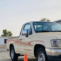 هايلوكس • محرك متفوح • تكييف ثلج