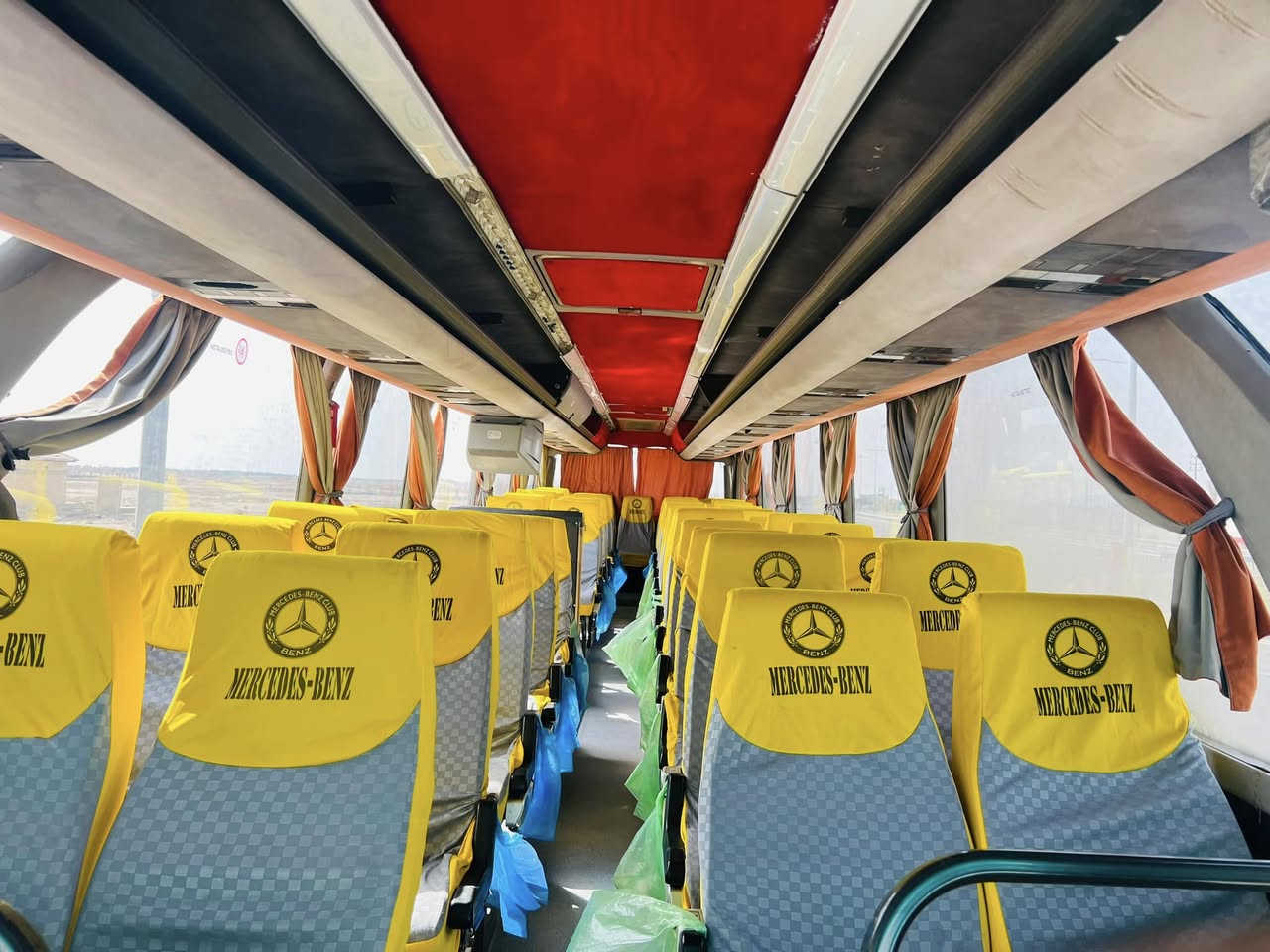 السلام عليكم باص 350للبيع موديل 91لماني وصل خط مصفر
وكاله وسياره جاهزه. تخم تاير حداديه ويل كب 
مكينه كهرباي كير عصه 
للبيع او مراوس بسياره زغيره معه الفرق نقد حسب النتفاق 
***********. الشراي ينتصل و موشراي لايتعب غيره رجان
غير متواجد عل فيس وساب موجودً نتصل وتدلل
