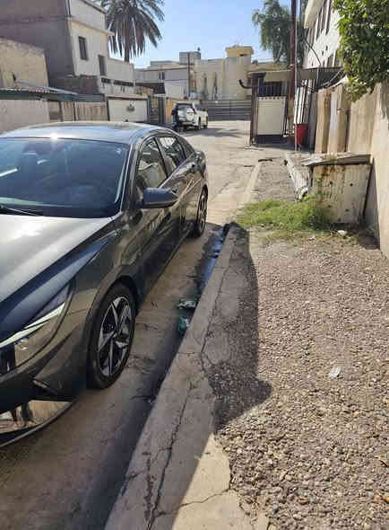 النترا موديل 2023 دخول جديد بدون رقم  حادث السياره 3قطع مبدلات نفس الون بدون اي دواخل شواصي لغود راديتر كله علا وضع الشركه  وصار بيه صبغ القماره بس بيه ايرباك ستيرن وبرده صور الحادث راسلني وتدلل ماشيه 16الف
فول موصفات لمتد السياره
مكينه 2000دوش
بصمه ابوب
فول تحكم ستيرن
كشنات جلد
فتحه سقف
بصمه تشغيل
مانع انزلاق
مانع انحدار 
فول رادار
كشنات تدفئه
بك لايت لد
لايت لد 
ويل كب 17
شاحن وايرلس
شاشه ديجتال متصل بعد بيه موصفات سعره 129 وبيه مجال بسيط مكاني البياع حي المواصلات ***********
*********** بغداد
