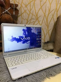 سوني ڤايو • كور i5 • يحتاج شاحن