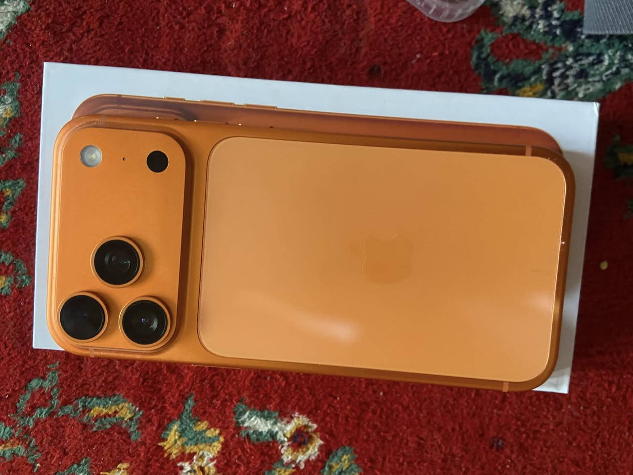 ‏￼ ‏سلام عليكم ‏جهاز iPhone ‏كوبي  جهاز طبق الأصل    ‏للبيع العنوان مدينة الصدر ***********￼￼￼. السعر 200 ￼
