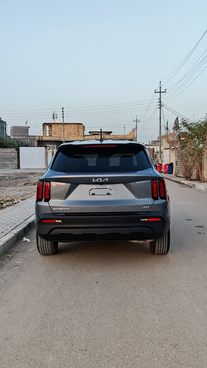 سورنتو lx موديل 2023
وارد امريكي 
مصلحة وجاهزه فقط رقم تحتاج وتترقم جميع المحافظات 
السعر 237$
المكان البصرة 
رقم الهاتف 

***********
