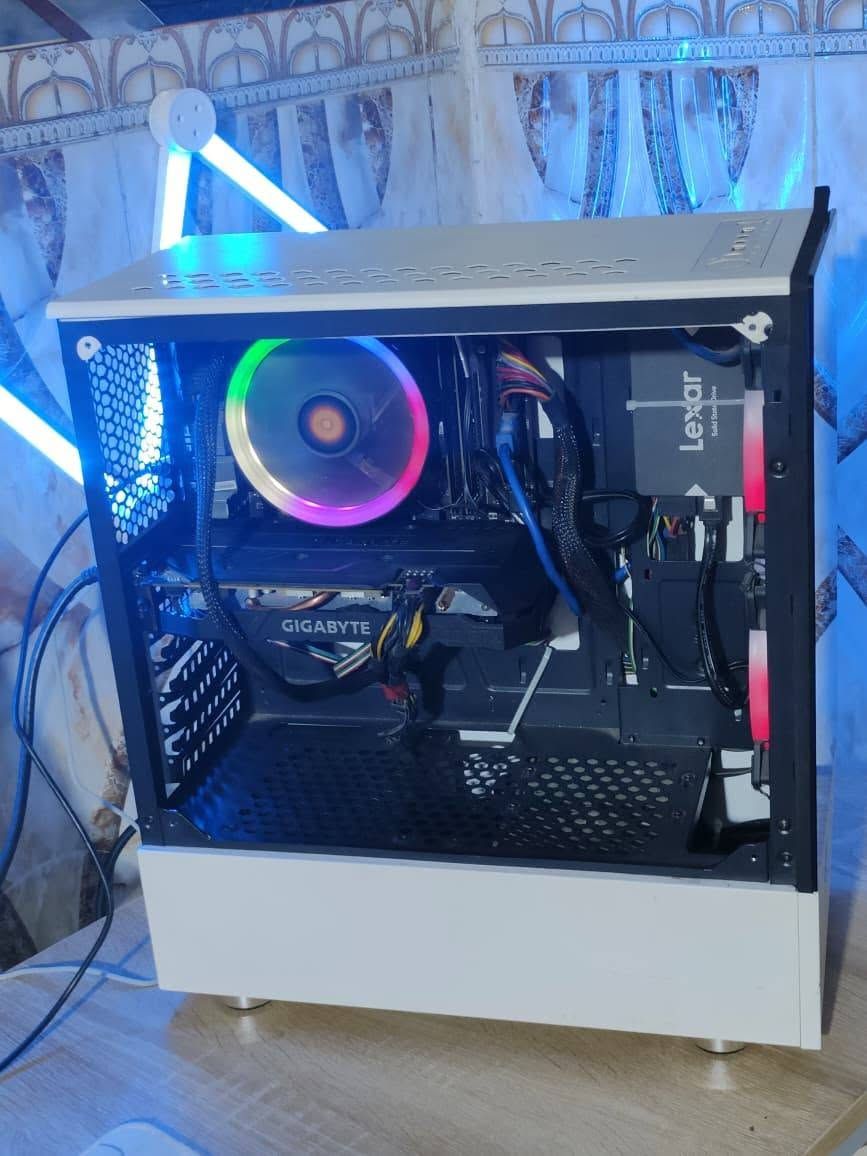 السلام عليكم تجميعة كاملة للبيع :
Intel Core i5-9400F
GTX 1660 Super 6GB
RAM 16GB
SSD 128GB
HDD 2TB
سعر الكيس فقط 600 قفل   
شاشة 165 هرتز حجم 24 من Acer
مع الشاشة  750 الف قفل
  المكان بغداد مدينة الصدر   
***********
