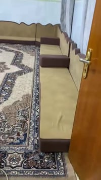 طقم كامل • كنب • للبيع