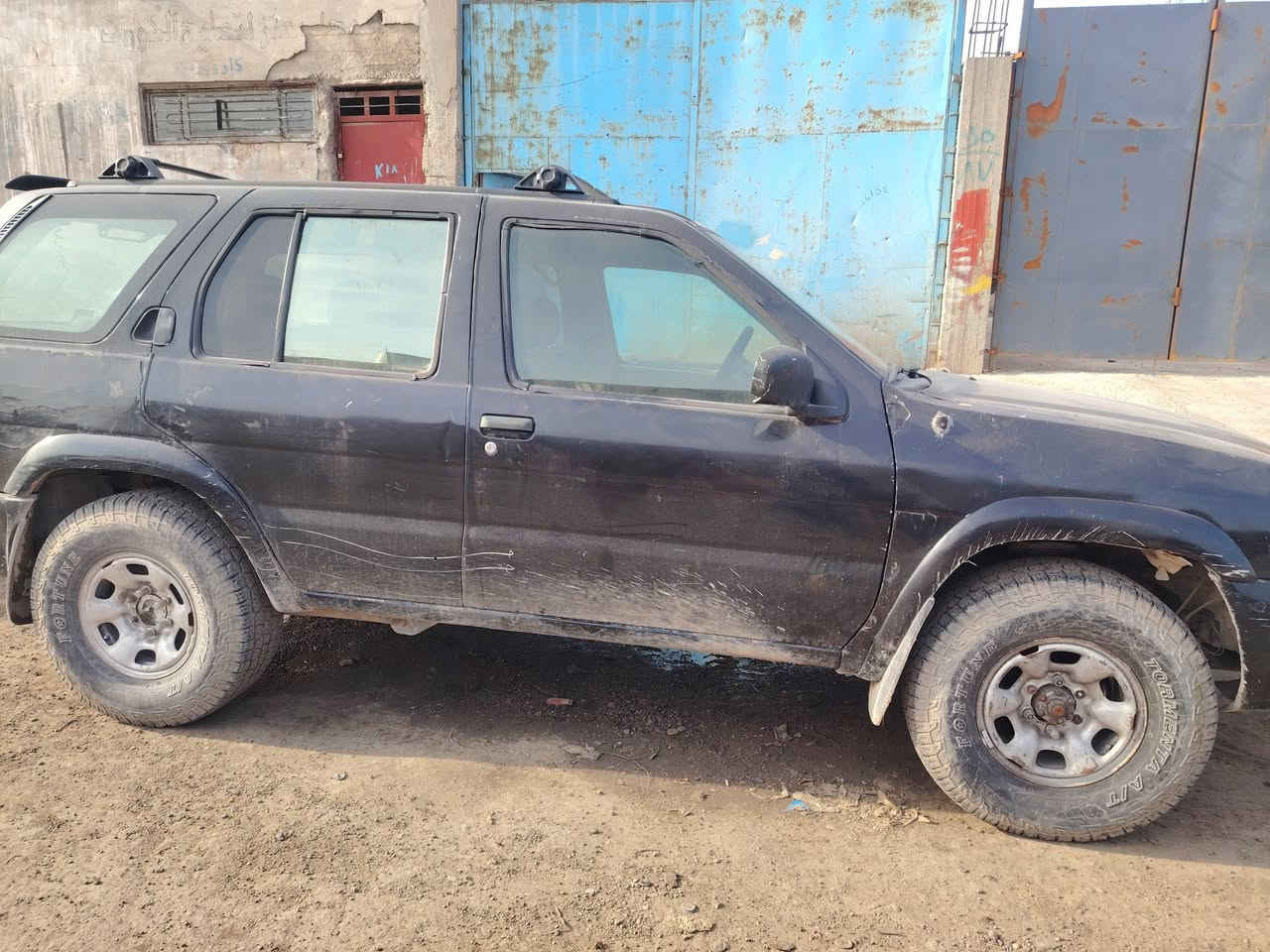 سيارة نيسان فاي بندر 2001محرك شرط رقم انكليزي هزة جديدة شرط التحويل باسمي السعر 40 المكان الموصل الرقم ***********
