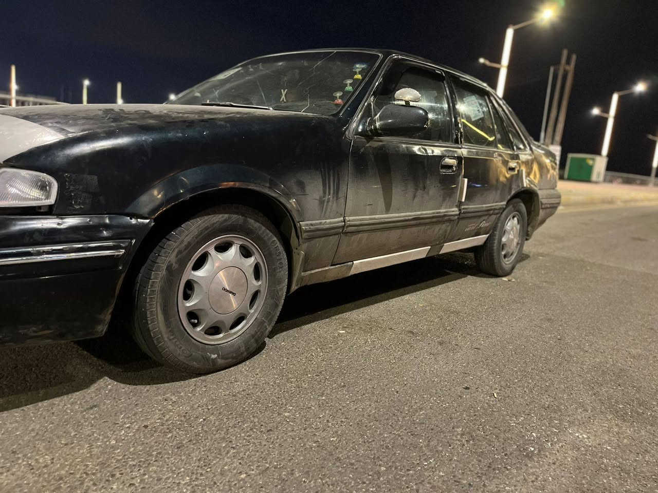 سلام عليكم ورحمة الله وبركاتة عندي برنس البيع موديل 95كير عادي السعر 25وبيها مجال  ما ناقصها كلشي اذا اكو ومراوس عادي ***********
