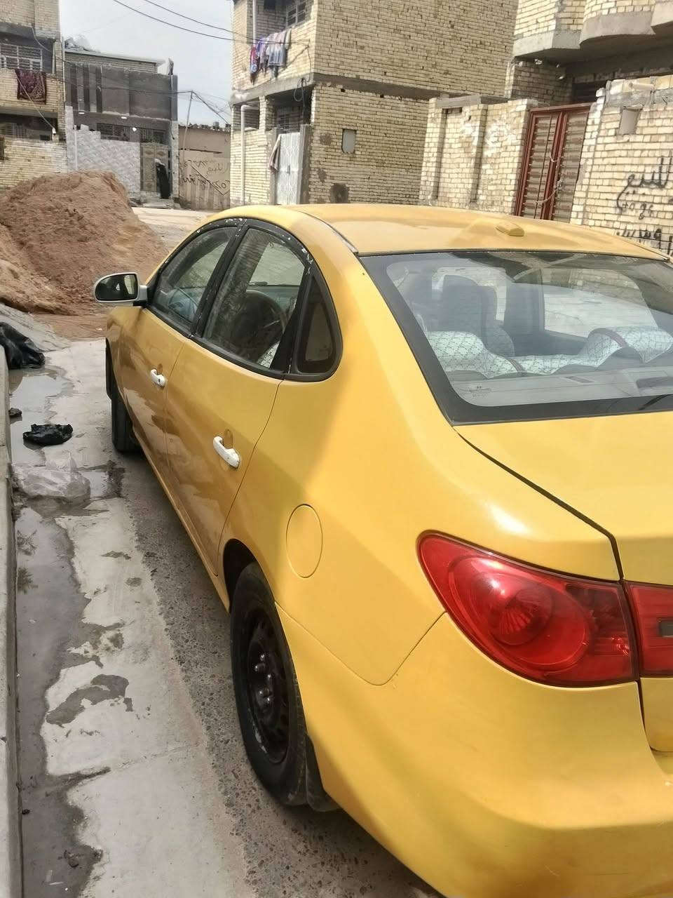 السلام عليكم سيارة النترا 2009
مكينه 2000جديدة رقمهة بغداد السيارة بأسمي بيهة بالجاملغ الايمن والايسر كد اصبع بصبع مكان السيارة بغداد مدينه الصدر 
***********
