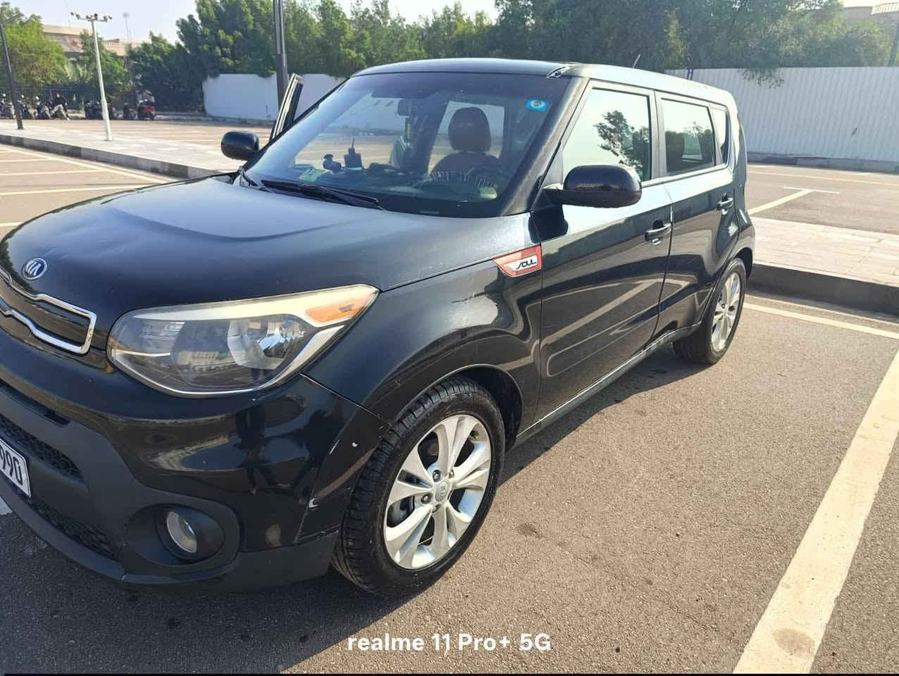 من رخصة الادمن المحترم
كيا سول (2016)🖤🔥
⚙️ كير ومحرك وتبريد مكفولات

🔧 محرك 2000 الجبير المرغوب
✨ السيارة نظيفة
🚗 حادثها فَقد في أمريكا (مرفق بالصور) فقط جاملغ وشوية من باب اليمين
🎨 اللون أسود
🔌 مكفولة من ناحية الكهربائيات

📝 السيارة باسمي تحويل ثاني يوم
🔢 رقم بغداد دولي

📮 السـعـر  100 وبيها مجال 

مكان تواجد السيارة: بغداد 
رقم: ***********
