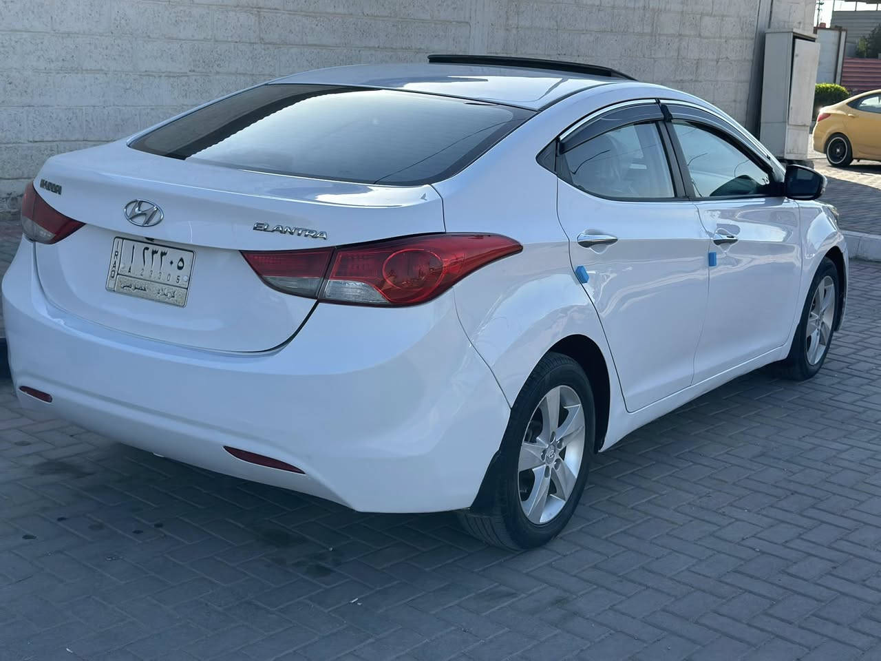 السلام عليكم النتره 2014 خليجي رقم كربلا الماني مكفوله من الضربه صبغ ربع باب سونار موضح بالصوره جاهزه من كلشي مكينه كير حداديه تبريد كله جديد ادامه كامله مكينه 1600 دوش فول مواصفات شاشه فتحه تحكم كامره داخل عسلي مع صاج ويا كروم مكاني كربلا السعر 117 مجال بصيط 
بيع فقط بدون مراوس ***********
السعر 117.
