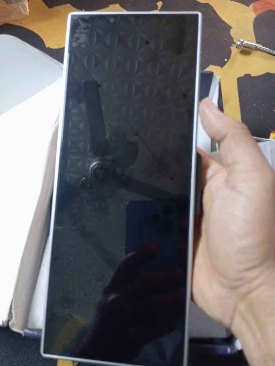 السلام عليكم بشاشة لمس تدعم تطبيقات مثل Spotify و YouTube Music.
يدعم الاتصال اللاسلكي عبر CarPlay و Android Auto لتوصيل الهواتف الذكية. 

سعر ٣٥


**إذا كنت صاحب هذا الإعلان وتريد حذفه لأي سبب، رجاءا أرسل رسالة إلى الدعم الفني**