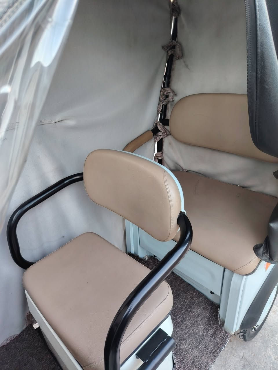 سلام عليكم
تكتك شحن 2025 للبيع جديده 
6 بطاريات جديده
بصمه
عنوان / النجف كوفه حي ميسان
رقم هاتف / ***********
السعر / مليون وبيه مجال
