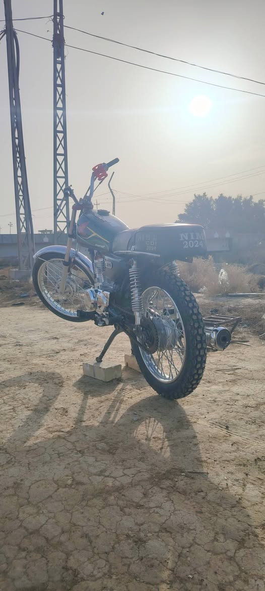 السلام عليكم دراجه أوراق اصولي تعمير جديد الشراي بي خير ويدلل رقمي ***********
