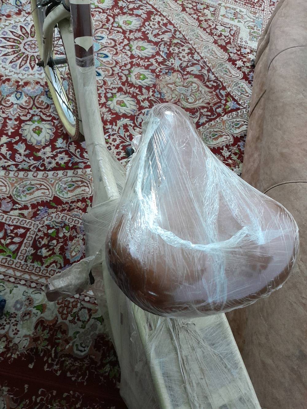 درجه هواية النوع كوري جديد مع ستان               
ما هو موديل البايسكل؟: 
كوري
هل السعر نهائي أو قابل للتفاوض؟: 
قابل
هل تمت إضافات أو تعديلات على البايسكل؟: 
لا