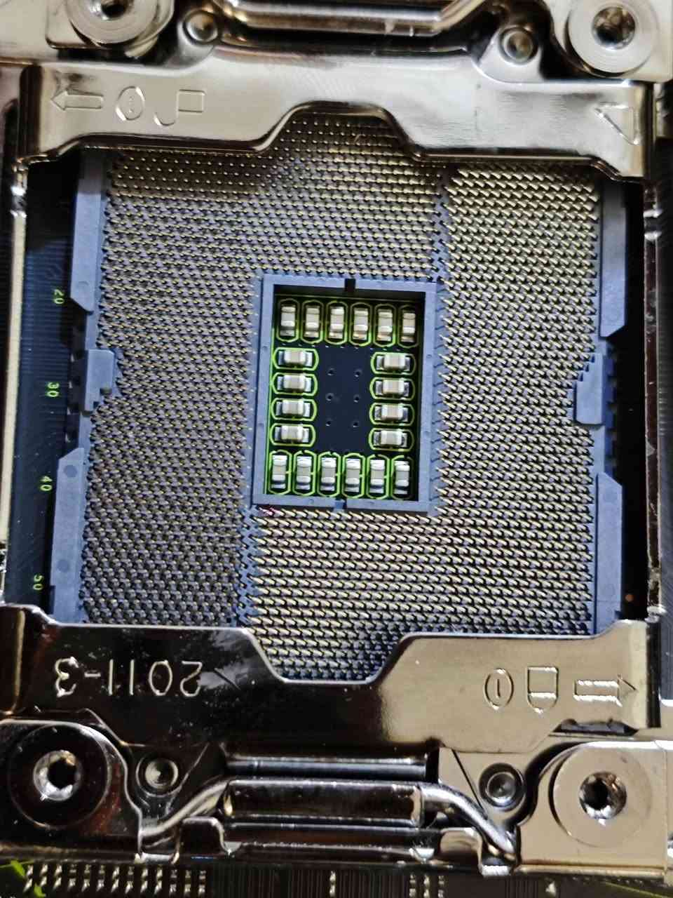 مذربورد جديدة
فحم 
ما عندي غراض حتى افحص
السعر 30


**إذا كنت صاحب هذا الإعلان وتريد حذفه لأي سبب، رجاءا أرسل رسالة إلى الدعم الفني**