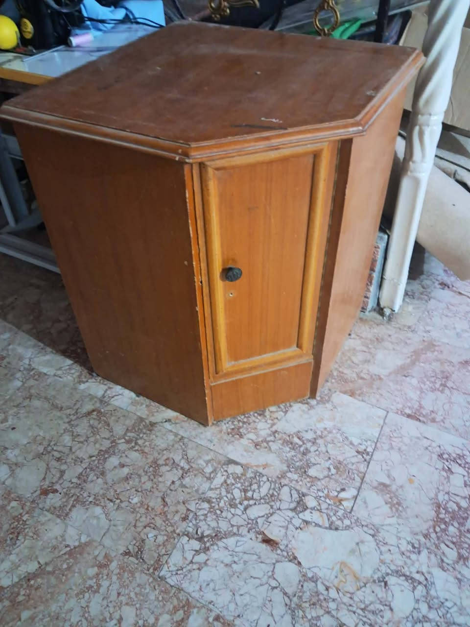 للبيع تزكام للبيع ٤٠٠بيه مجال


**إذا كنت صاحب هذا الإعلان وتريد حذفه لأي سبب، رجاءا أرسل رسالة إلى الدعم الفني**