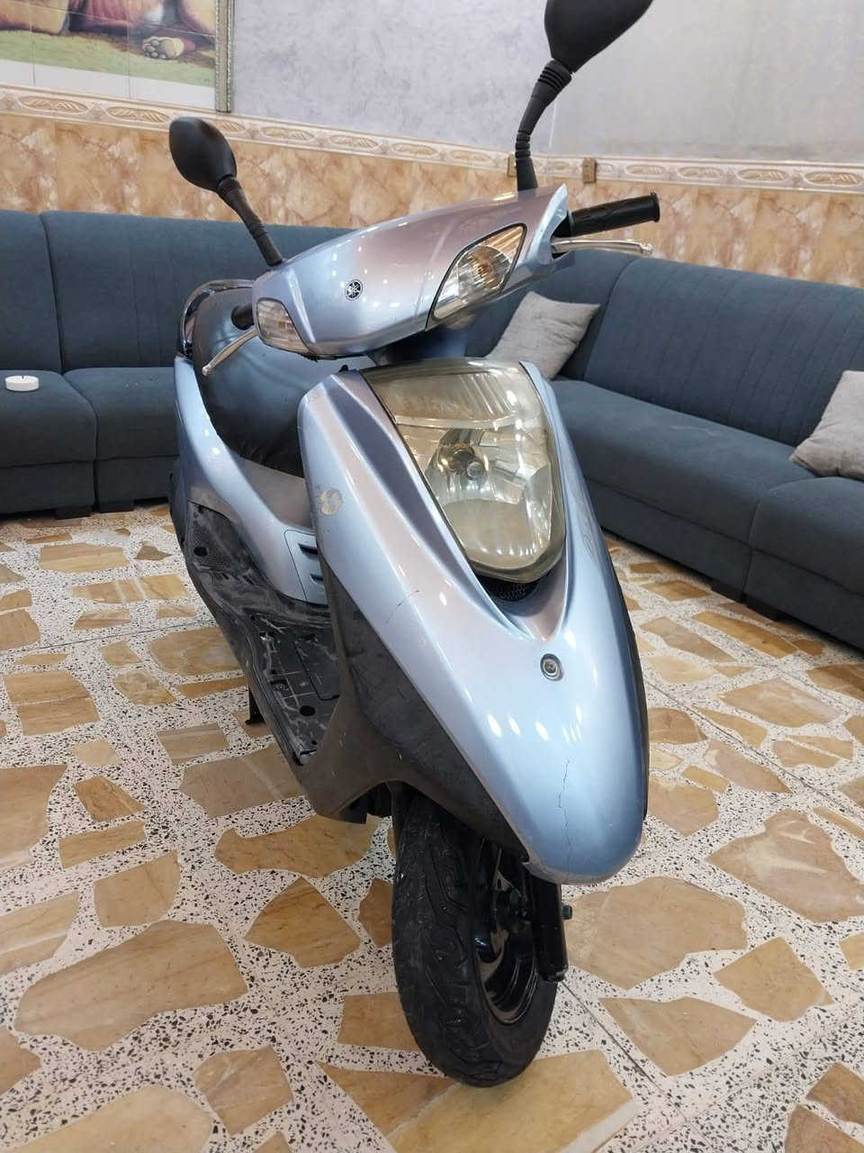 السلام عليكم بريز لايت ناصي كابريتر كفاله عامه كفر ومكينه مابيها اي نقص كفاله عامه كفر مختم ختم واحد ويه المحرك برغي مامفتوح بيها السعر650 المكان الشعب رقم الهاتف ***********
