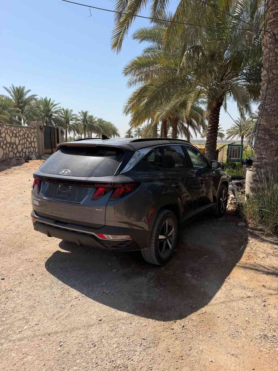 السلام عليكم 

توسان موديل ٢٤ ماشيه ١٧ الف بدون صبغ بدون ايرباك فقط بارد شبر بالبنيد والباقي كفاله دخول جديد تترقم جميع المحافظات 

موصفات 
بصمه 
ويل كب
اشاير مري
سايد بريك بصمه
رادارات 
تحكمات 
شاشه
كامره
مودات قياده 
كشنات حار
لد امامي خلفي
داخل جلد ابيض

السياره منفيس بسمي وسعرها كلش حلو بالنسبه لنضافته
السعر.  ١٧٨ وبي مجال

مكاني بابل  *********** بغداد, العراق
