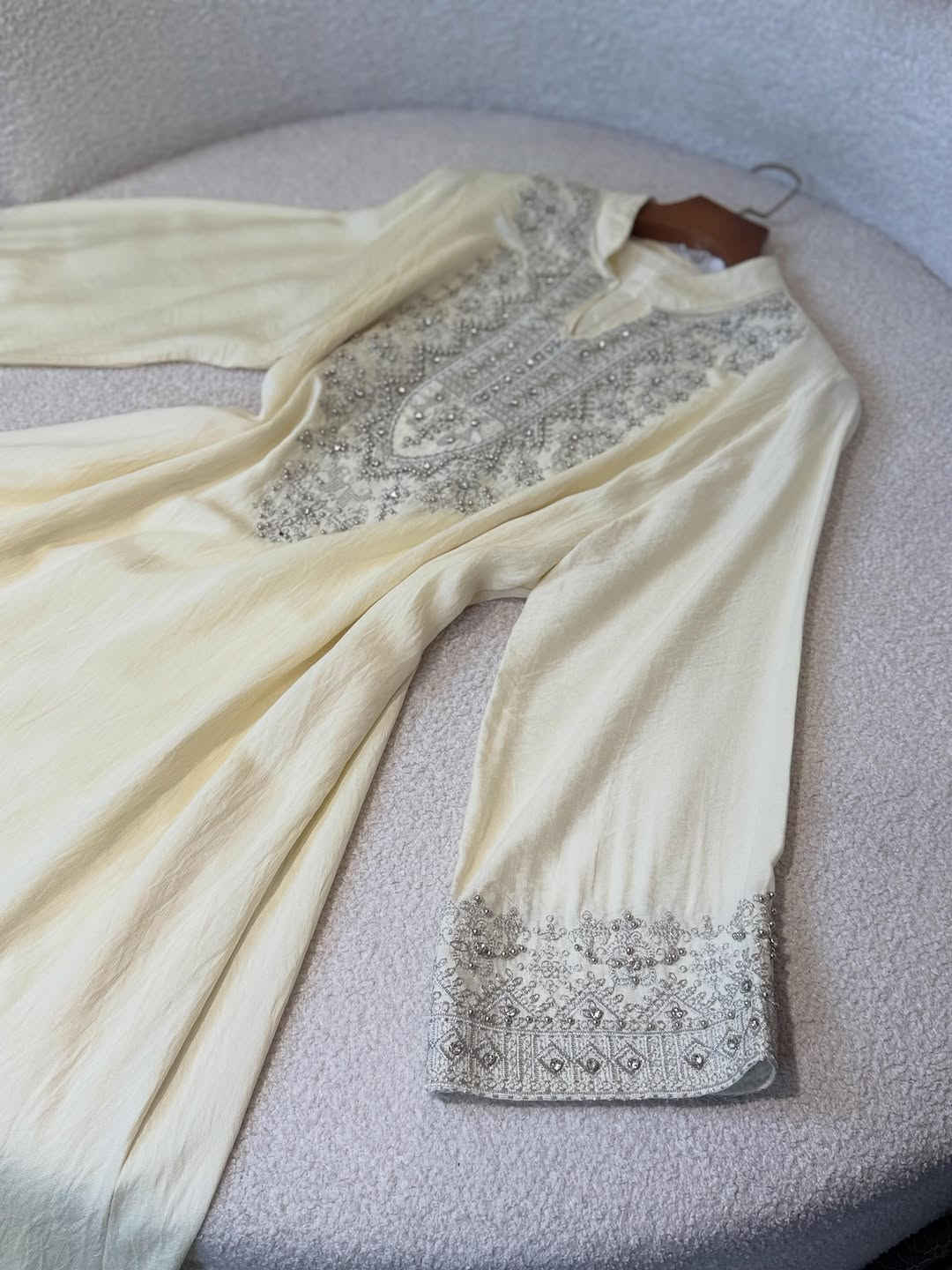 الــسعر35الـف✨💛
القياسات(L,xl,2x,3x)

للحجز و الاستفسار التواصل على الأرقام واتس اب 

***********
***********
***********
***********

توصيل بغداد  5000
توصيل محافظات  5000
