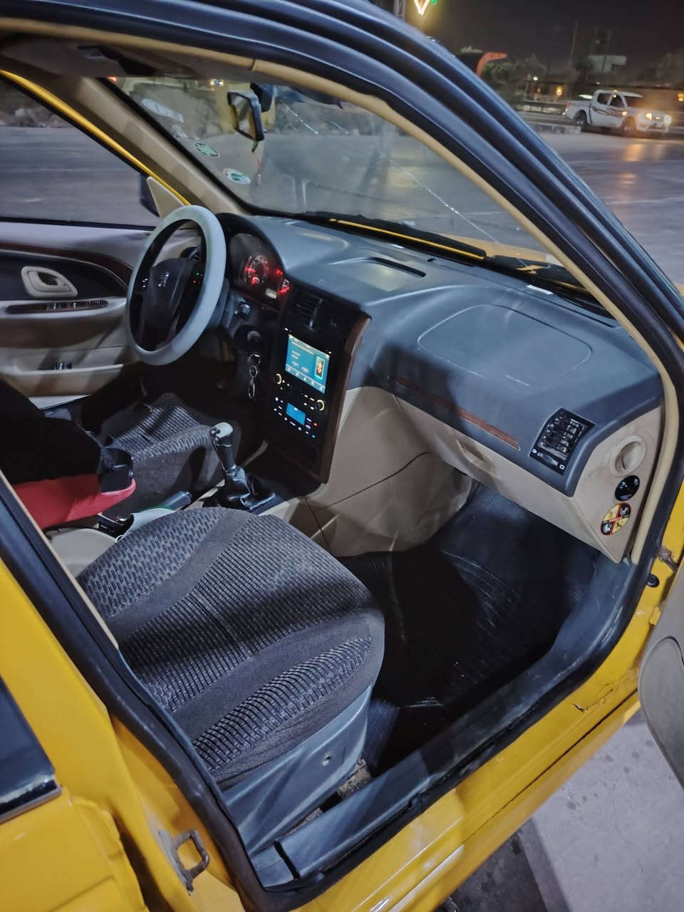 بيجو موديل 18/سياره حره. كفاله فقط بجاملغ ضربه كد شبرين. كير مكينه. كهربائيات حداديه. تبريد شغال. سنويه ال 28سياره جاهزه. مصفره هيه وغرامه. مداور ثاني يوم. السعر.  43. وبيها مجال العنوان  العماره. ***********.    ***********
