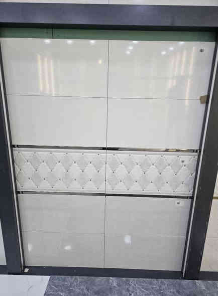 #السرحان_للسيراميك 

موديلات جديدة..... الوان مميزة ... حجر ابيض

30*60 
50*50 
60*60

ناحية القيارة..... قرب السيطرة الشمالية 

*********** سرحان 
*********** سفيان 
*********** امجد 
*********** أسامة
