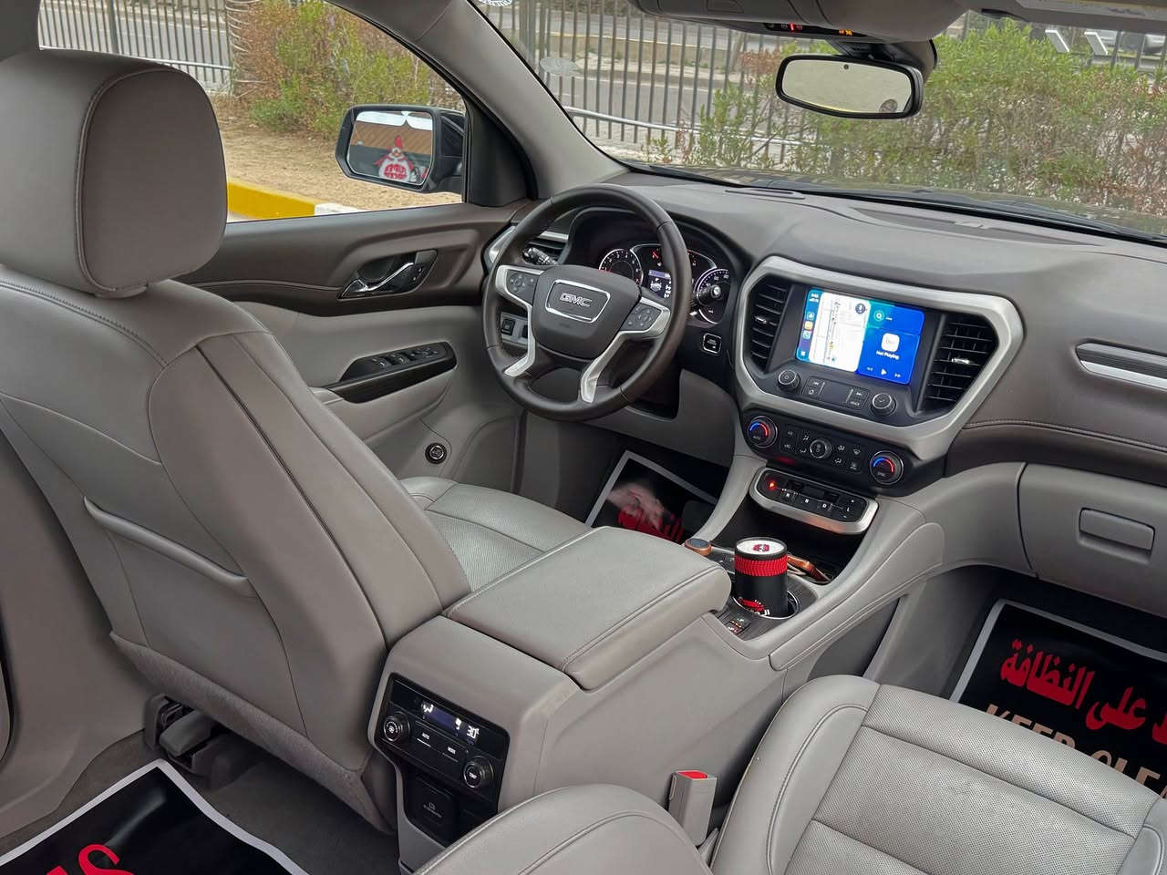 جي ام سي اكاديا 2023 SLT
(جميع الايرباكات سليمه) 
ترقيم اربيل جديد ب اسمي 
فول مواصفات عدا الفتحة  

الحادث موضح بالصور بجم كبس حادث جداً بسيط بدون دواخل (شواصي ولغود مكفوله وجميع الايرباكات سليمه  )  بيها جاملغ وباب مصبوغ وعندي بيها سونار 

المواصفات :
‎٧ راكب - ٣ قطع تبريد - داخل لونين ابيض وجوزي
‏‎فور ويل(AWD) - كشنات جلد - تشغيل عن بعد
- نقاط عمياء - رادارات امامي خلفي جانبي - 
صندوق كهرباء ( ويفتح بالرجل ايضا ) - سستم صوت (bose) - داتا شو - تدفئة كشنات - كشنات كهرباء
‎تحديد مسار - حساسات امامي وخلفي - اوتو ستوب - توقف ذاتي عند الاقتراب من السيارات - قفل تلقائي - مراية تعتيم ذاتي + اشاير  - سايد بريك بصمة - فول تحكمات ستيرن - اضاءة العالي اوتو - منظومة زنون بلادي -اربع وضعيات قياده    
‎وبعد بيها هواااي مواصفات
محرك ٢٠٠٠ توربو (اقتصادي وسريع)
ماشية ٦٠ ع مشي امريكا بعدها 

السعر : 242 وبيها مجال بسيط

‏‎السيارة جديدة بمعنى الكلمة وبالواقع بعد احلى وجاهزة بدون اي نقص وكل التفاصيل مذكورة بالكامل 
اي استفسار هذا رقمي 
*********** بي واتس اب
