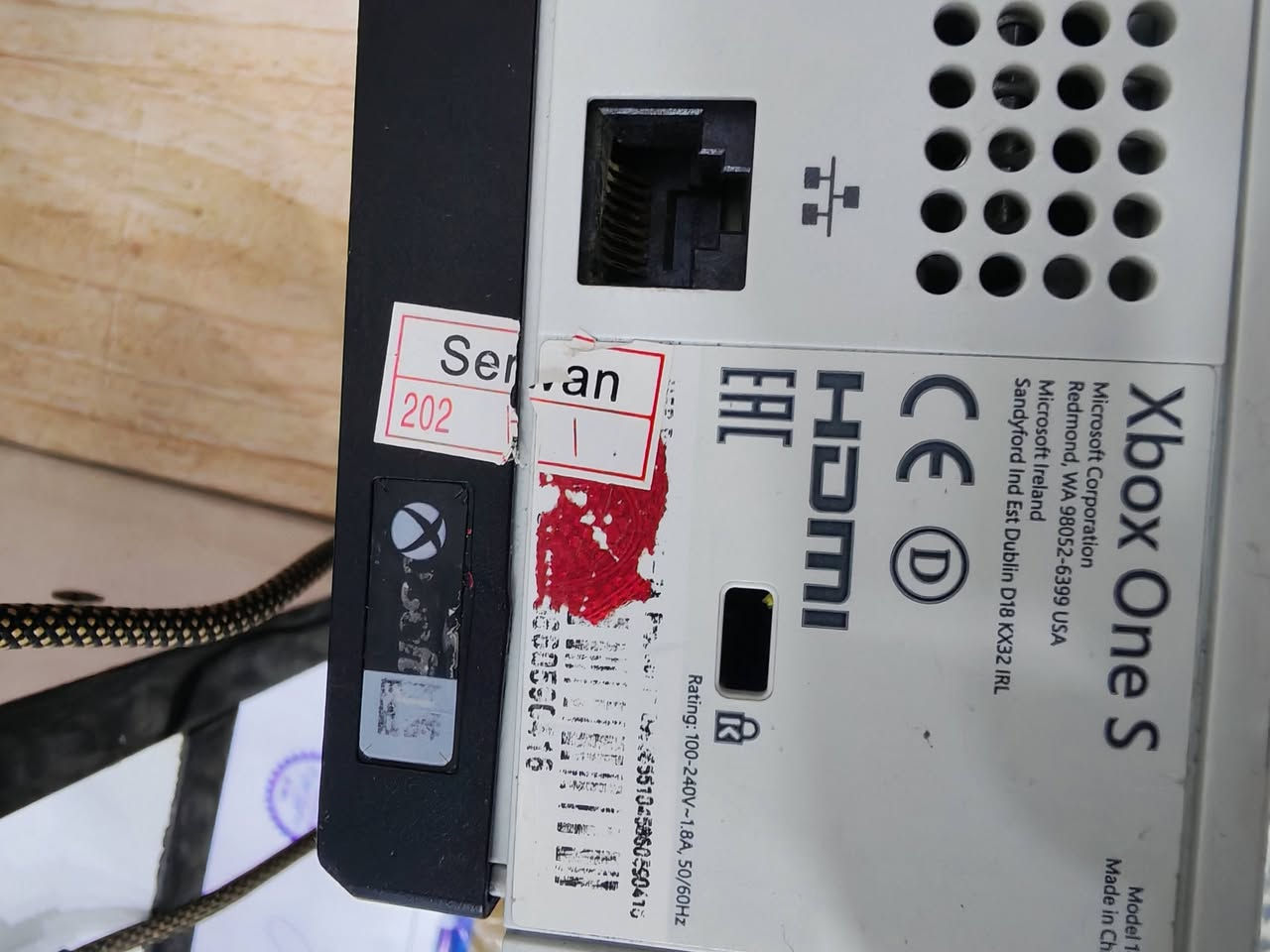 اكس بوكس وان اس ذاكره تيره مع يده كيم سير و اشتراك شهر جهاز مامفتوح استيكر  نضيف كلش تفحص وتاخذ توصيل اكو  سعره ١٦٥ الف  ملحقات كامله


**إذا كنت صاحب هذا الإعلان وتريد حذفه لأي سبب، رجاءا أرسل رسالة إلى الدعم الفني**