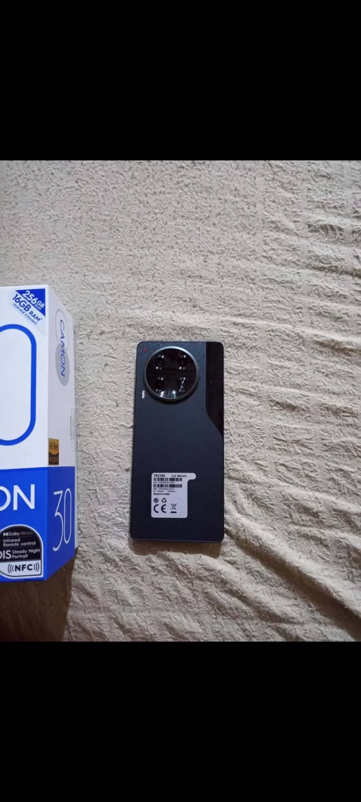 تكنو كامون 30 الجهاز نضيف كلش 60فريم ببجي موبايل اذكره 256 السعر 220 وبيه مجال العنوان حي الجهاد بغداد


**إذا كنت صاحب هذا الإعلان وتريد حذفه لأي سبب، رجاءا أرسل رسالة إلى الدعم الفني**