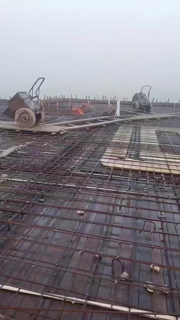 اي شخص يحتاج خباطه صب صب الرضيات توجد الدينا خباطه يدويه وتوجد صب مركزي سي 20 وسي 25وسي 30نعمل
وتوجد الدينا سقوله سقل الصب الكونكريت
توجد الدينا حدله واحد طن حدل سبيس والجلمود وترب وكنغر قفاز حدل ترب والجلمود
ويوجد لدينا كتر قطع الصب الكونكريت والتبليط
قطع بيت فتحت منور فتحت درج فتحت فتح طرمه فتحت جوينات الصب الكونكريت المسلح
ونعمل تفليش البيوت القديمه ورفع النقاذ
حسين اعلان
***********
