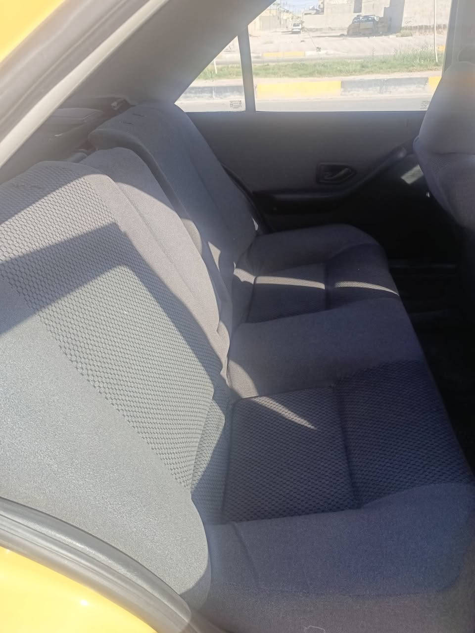 ​🚗 بيجو بارس (Peugeot Pars) - للبيع
الوصف العام:

السيارة تكسي صفراء، نظيفة ومكفولة من النواقص. مظهرها الخارجي مرتب والداخلية مالتها بحالة جيدة جداً 

المواصفات والتفاصيل:

النوع: بيجو بارس موديل2015

اللون: أصفر (تكسي).

الرقم: كربلاء (السياره بأسمي تحويل ثاني يوم).

المسافة المقطوعة: 180 ألف كم.

المكينة والكير: مكفولات وبحالة ممتازة.

الوضع الميكانيكي والكهربائي:

السيارة تشغيلتها حلوة، صدرها مرتب، والكهربائيات مالتها مشيكة وما تحتاج مصاريف إضافية.

السعر المطلوب(40 ورقة) وبيه مجال قليل للشراي 

وهذا رقمي للتواصل وتساب او اتصال(***********)
