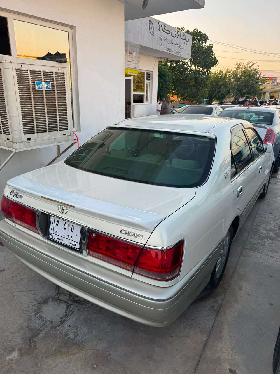 مەلیکە بۆ فرشتن
٢٠٠٣   ساخ 
مەکینە D4 بچووک 171 
ناوزەرد 
داژبڵ نەجەف 
چوار کوشن کارەبا 
٢ دوگمە 
پەردە 
دوا کریستاڵ 
ویل نەجمە 
گێڕ و مەکینە و تەبریت بەشەرت 
شوێن سلێمانی 
نرخ ٥٢ گەڵا و مەجال 
***********
