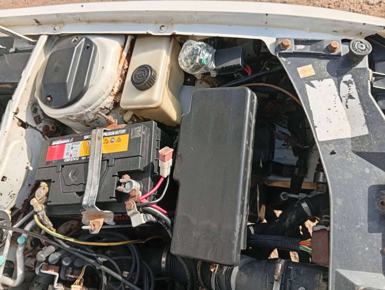 سمندموديل٢٠١١قادسيه بيه بنيدتبديل جديدمكينه كير حداديه حلوات بيه صبغات جماليه فقط بدون ضربه سنويه/2027السعر٣٥مكان السياره الشاميه***********غير متواجداتصال فقط
