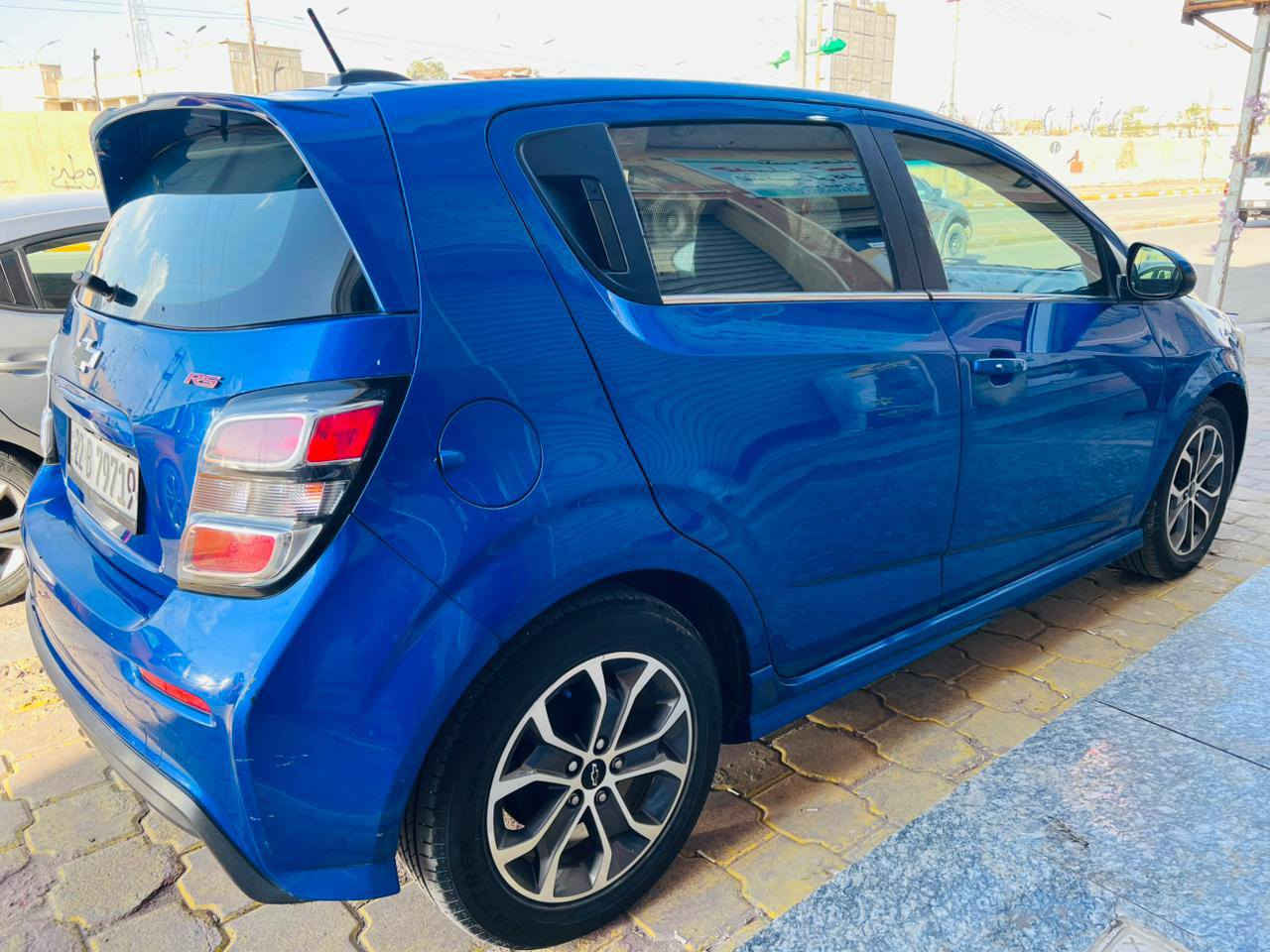 شوفر ليت سونك 
2020 فول مواصفات RS
بدون اي قطعه تبديل 
حجم المحرك 1400 تيربو 
سيارة جاهزة 
تدفئ تبريد ثلج 
حداديه امامي خلفي جديد
تخم تاير جديد 
رقم اربيل الجديد تحويل او وكالة ثاني يوم 
العنوان ذي قار مركز 
السعر 75 قفل قفل قفل 
*********** واتساب
